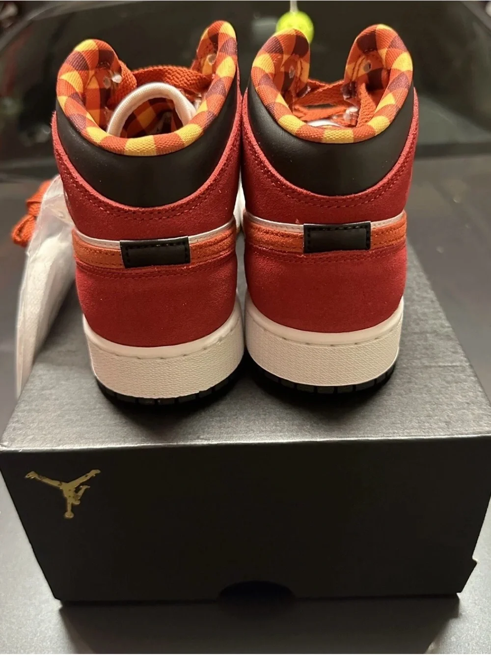 Nike Jordan 1 Mid SE GS Picnic Size 5.5y Basketball Shoes NEW!